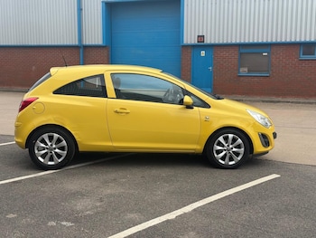 Used Vauxhall Corsa 2012 for sale - 75635292: Photo
