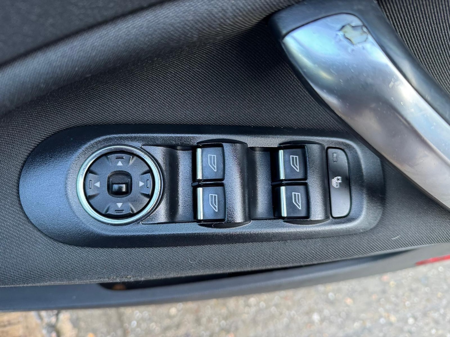 Used Ford Mondeo 2012 for sale - 76887265: Photo 17