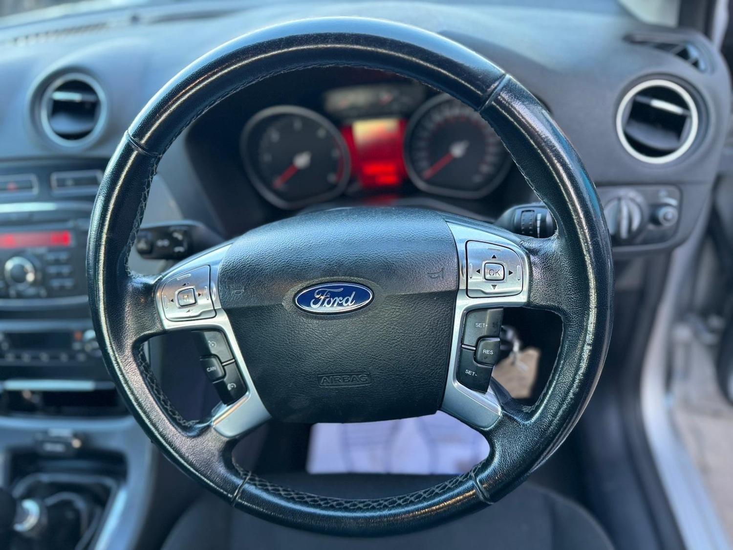 Used Ford Mondeo 2012 for sale - 76887265: Photo 18