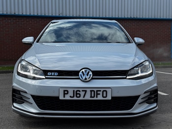 Used Volkswagen Golf 2017 for sale - 78334814: Photo