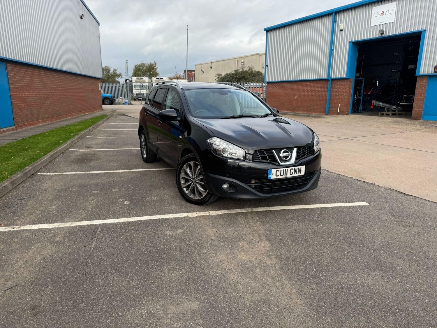 Used Nissan Qashqai+2 2011 for sale - 76472772: Photo 12