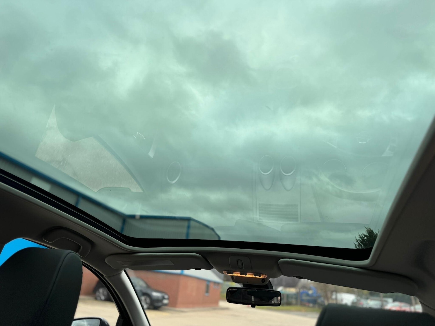 Used Nissan Qashqai+2 2011 for sale - 76472772: Photo 17