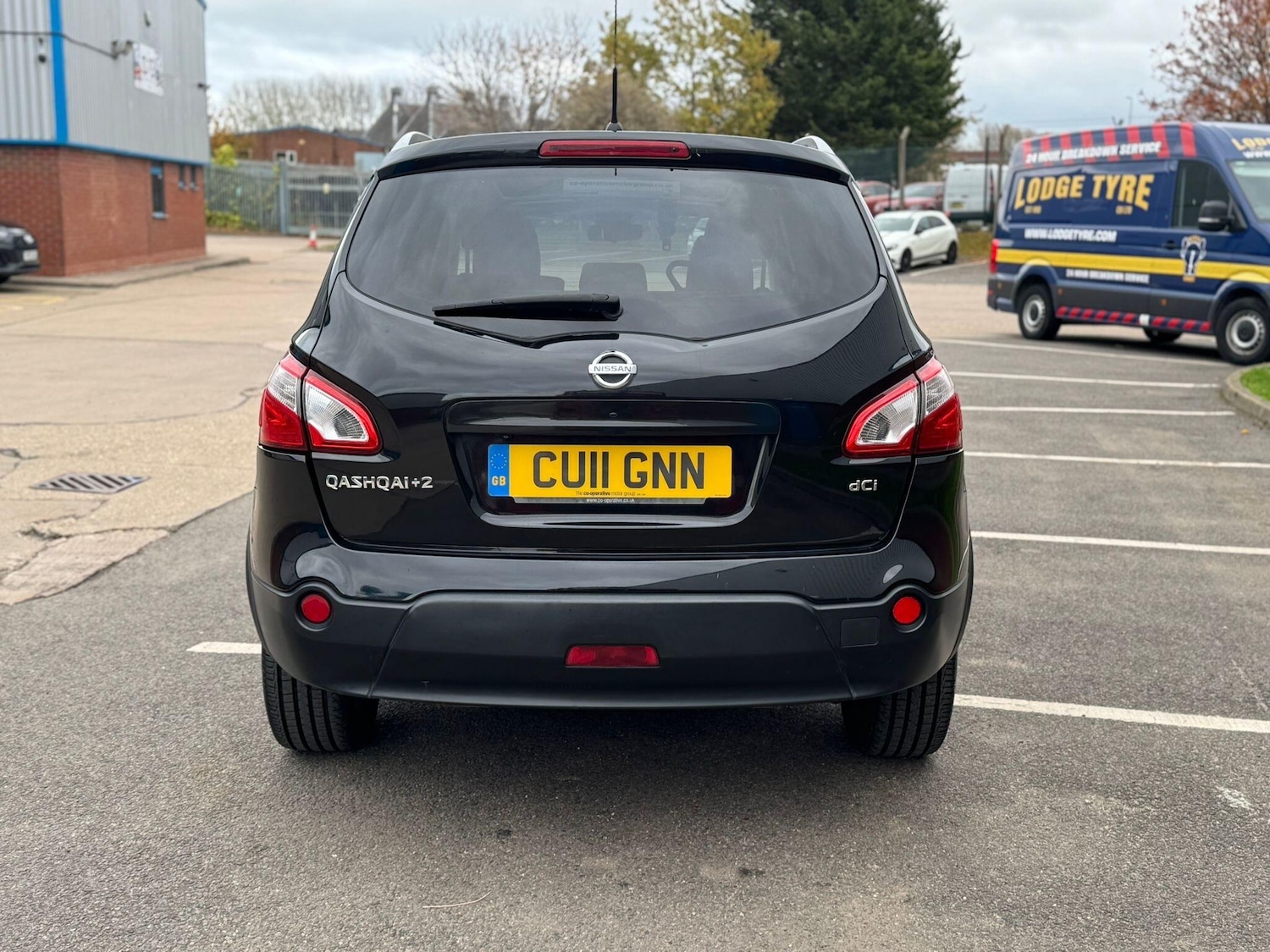 Used Nissan Qashqai+2 2011 for sale - 76472772: Photo 2