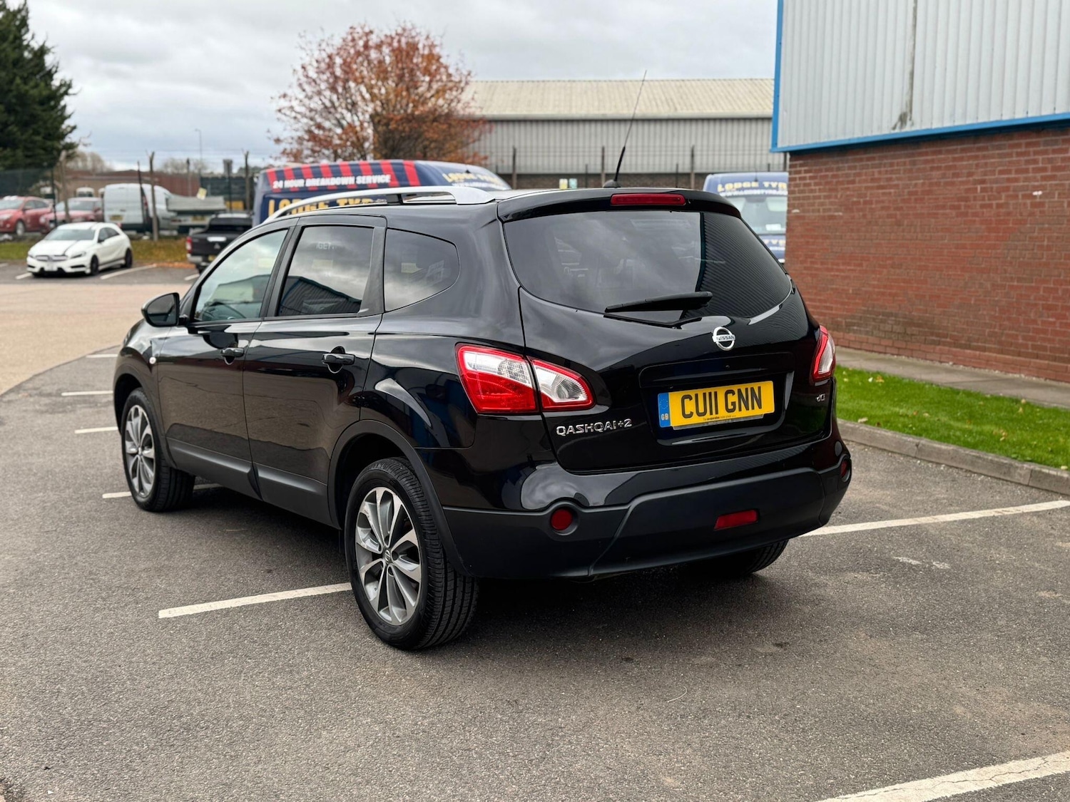 Used Nissan Qashqai+2 2011 for sale - 76472772: Photo 9