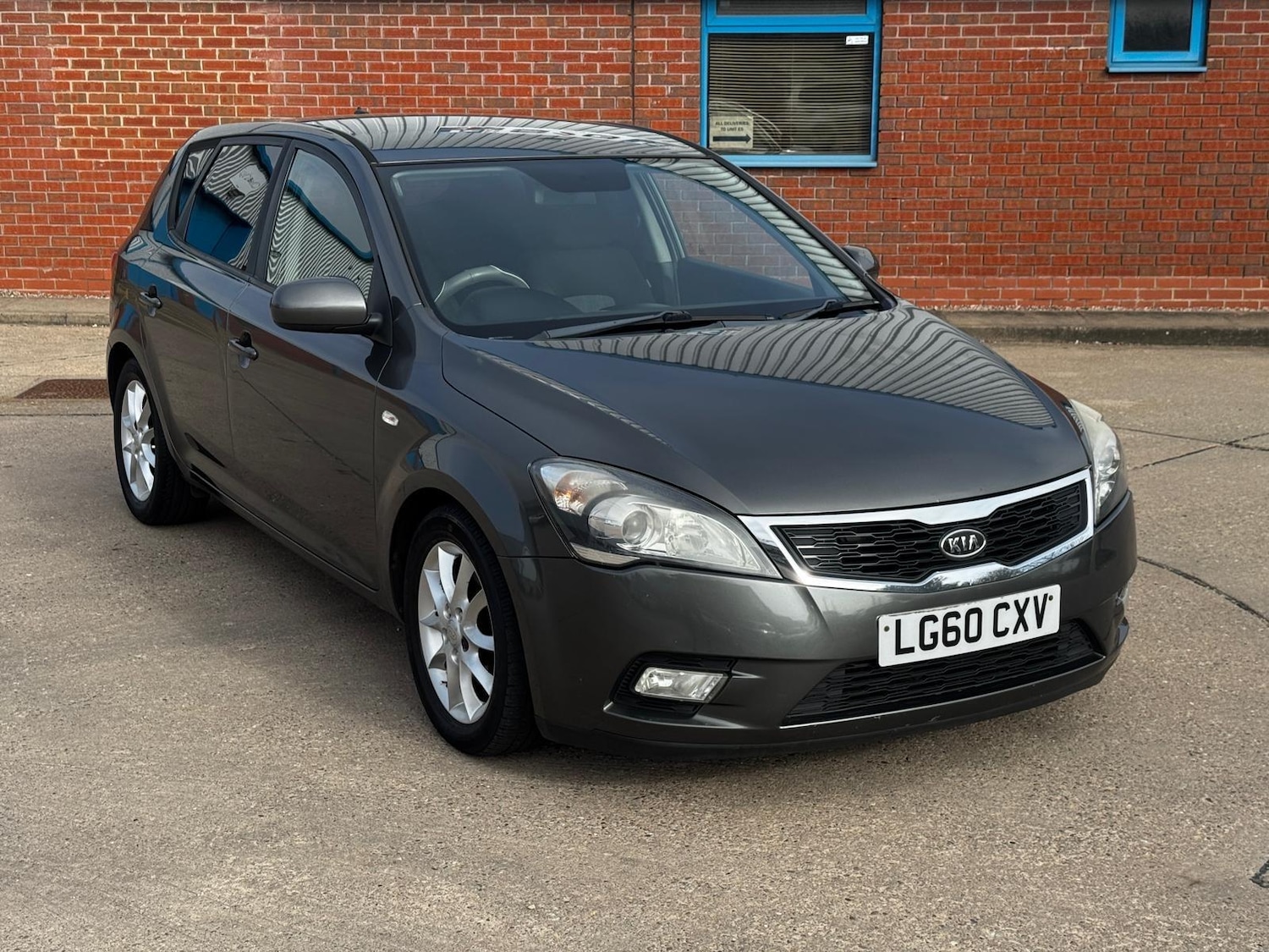 Used Kia Ceed for sale - 77753641: Photo 2