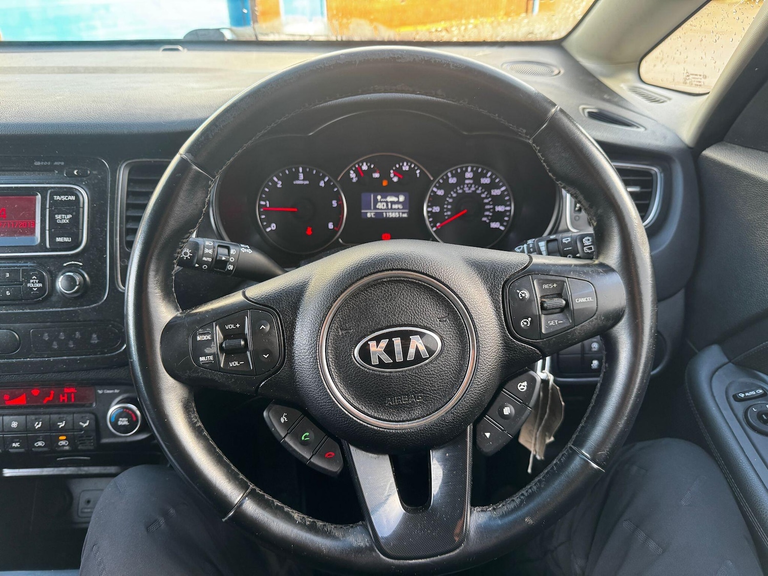 Used Kia Carens 2015 for sale - 77268036: Photo 16