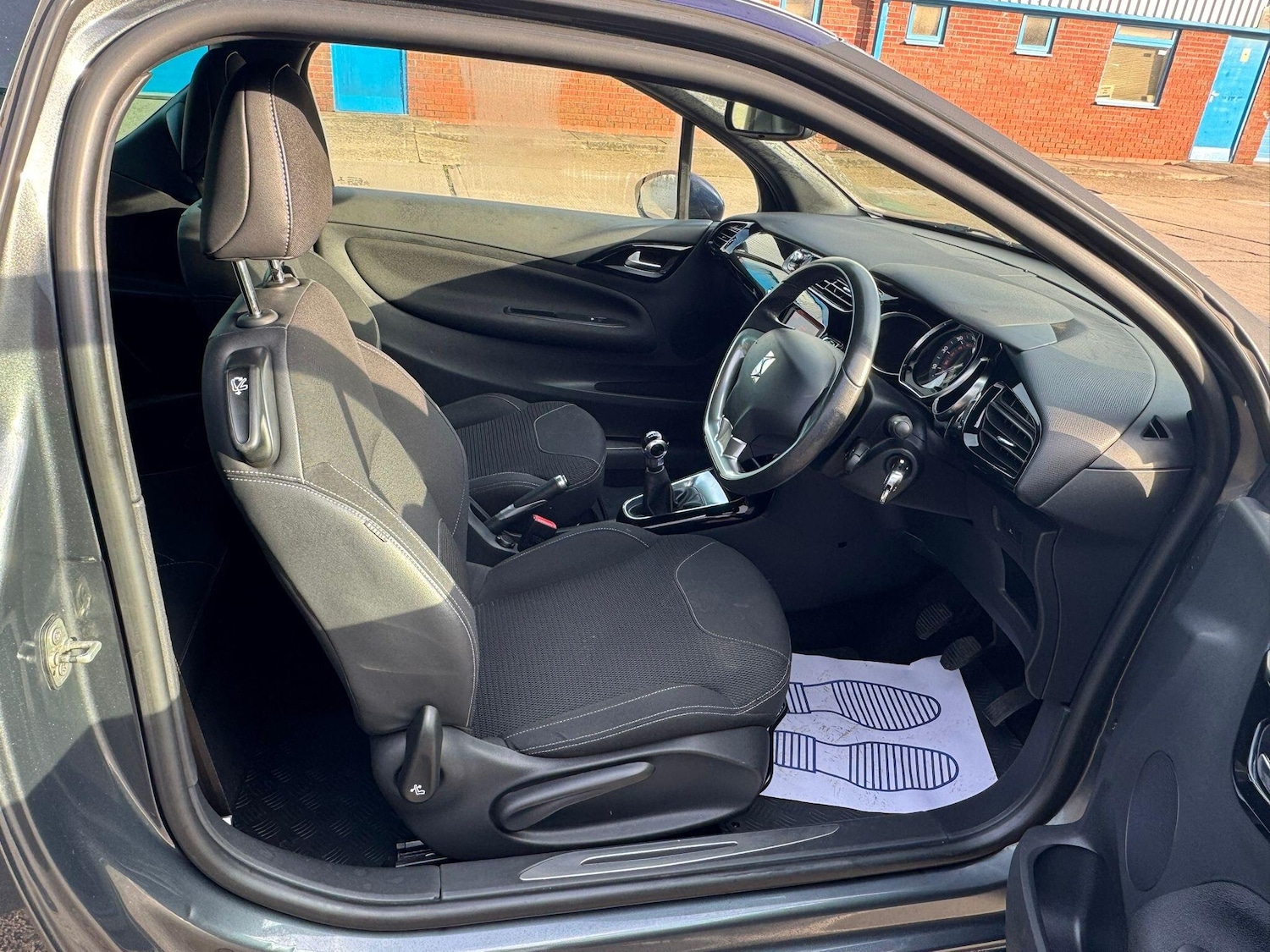 Used Citroen DS3 2013 for sale - 76499448: Photo 11