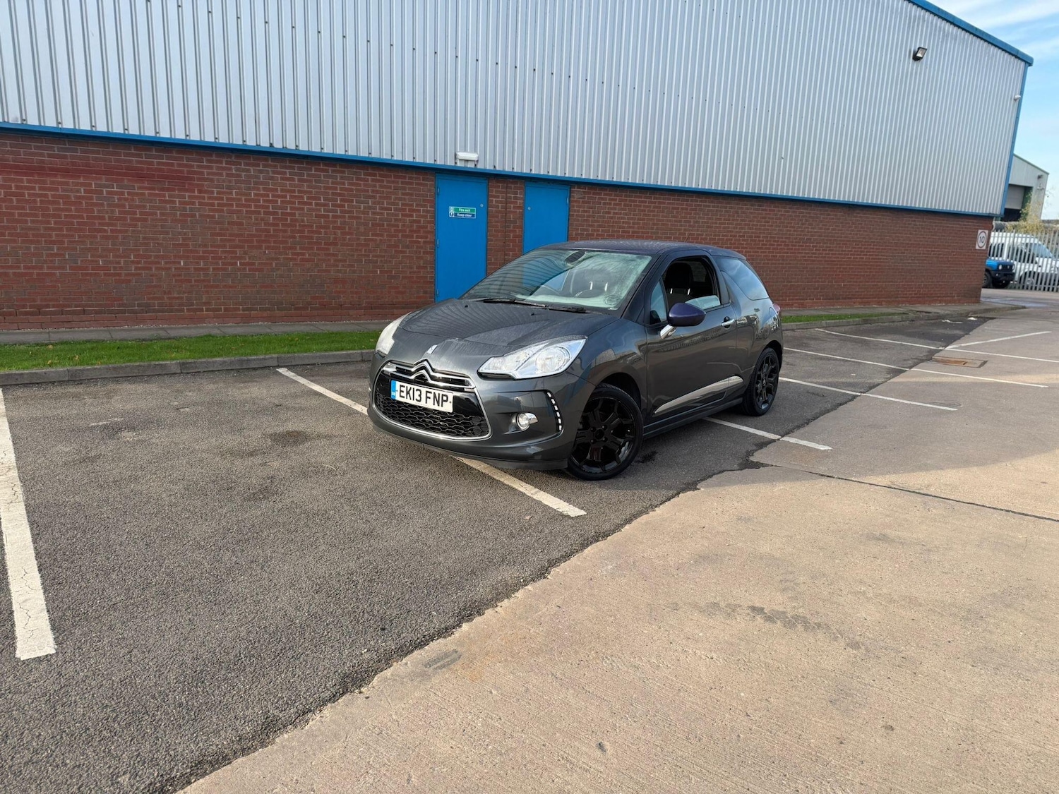 Used Citroen DS3 2013 for sale - 76499448: Photo 9