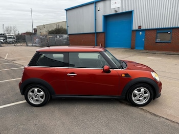 Used MINI Hatch 2010 for sale - 77599088: Photo