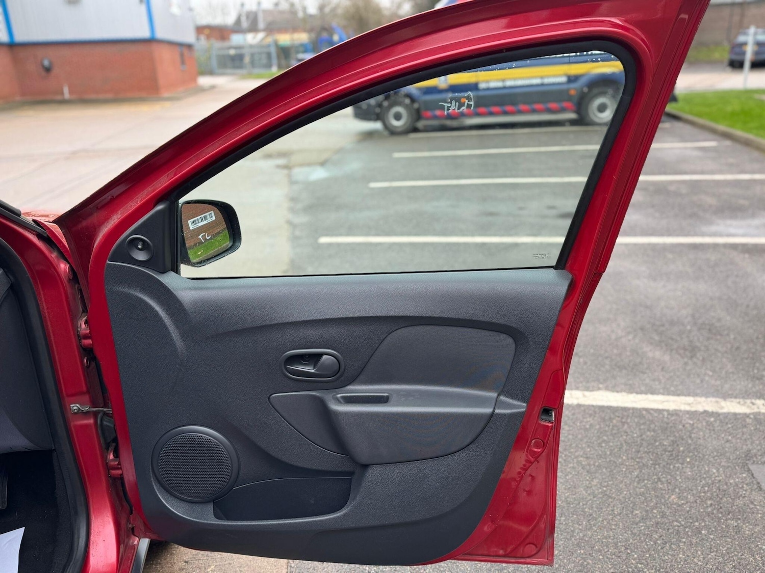 Used Dacia Sandero Stepway 2014 for sale - 77386863: Photo 21