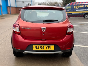 Used Dacia Sandero Stepway 2014 for sale - 77386863: Photo