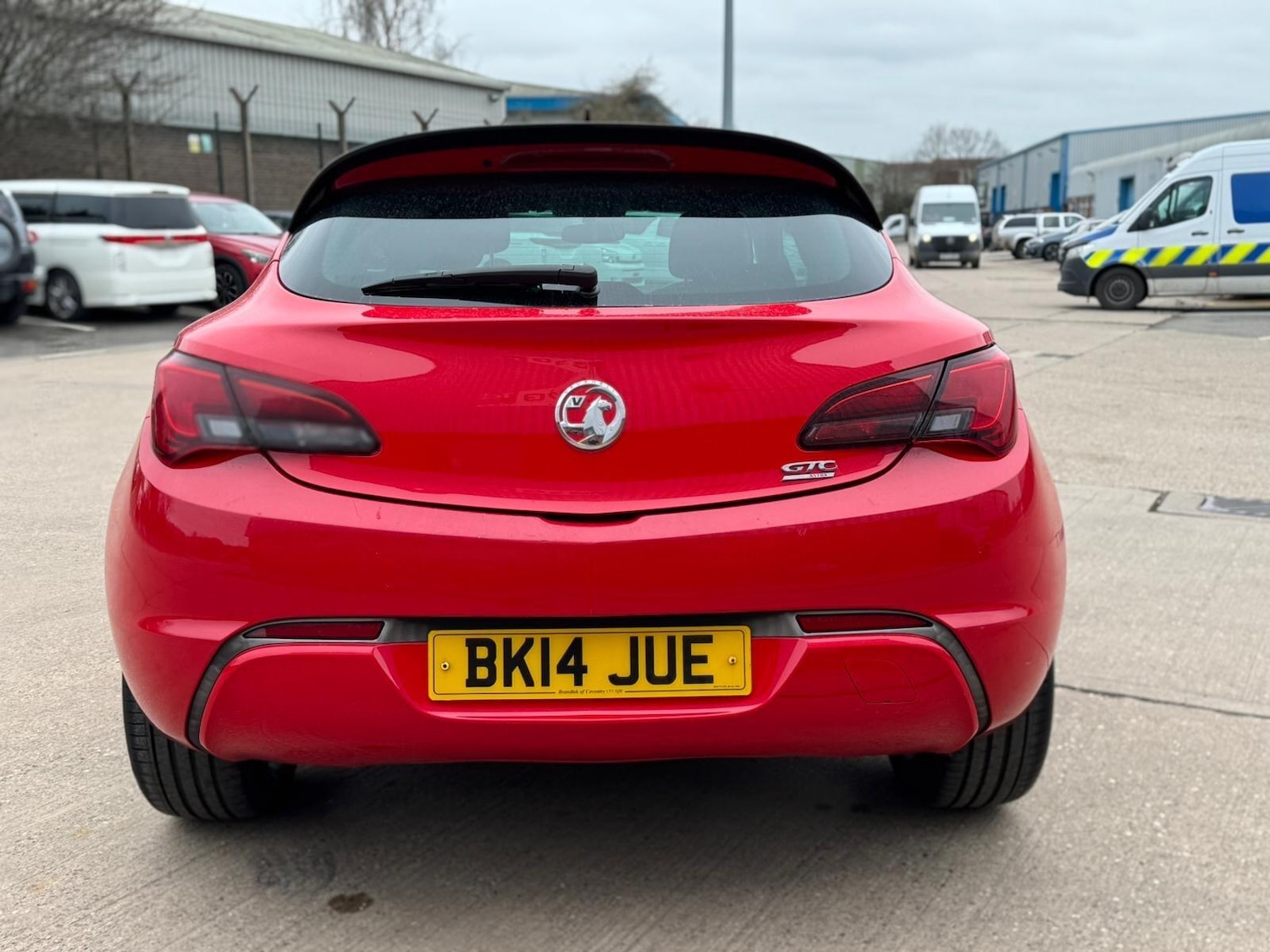 Used Vauxhall Astra GTC 2014 for sale - 77783288: Photo 2