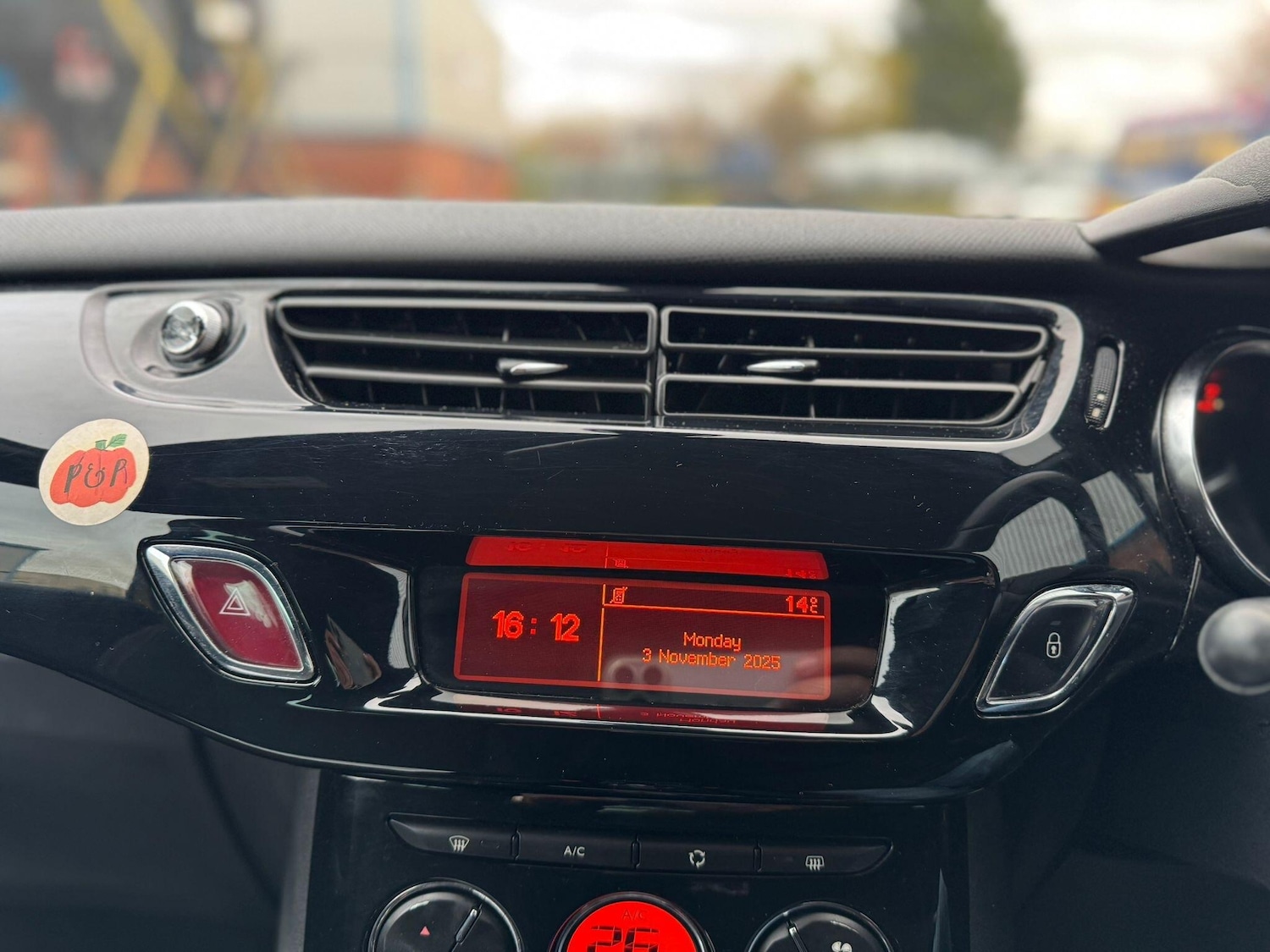 Used Citroen DS3 2015 for sale - 76457704: Photo 20