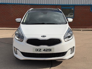 Used Kia Carens 2014 for sale - 78504264: Photo