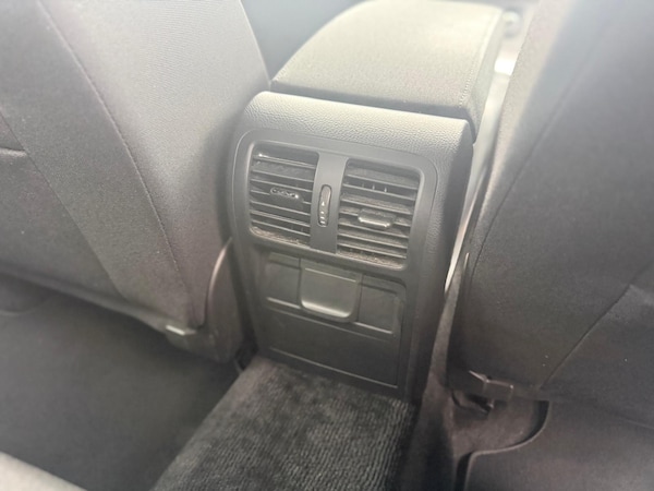 Used Volkswagen Passat 2012 for sale - 76270589: Photo 26