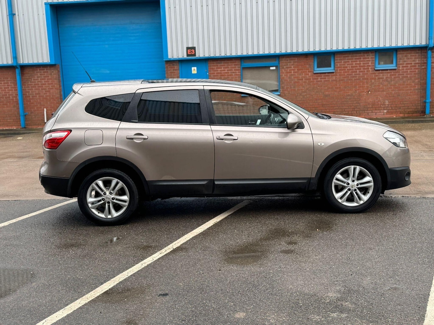 Used Nissan Qashqai+2 2013 for sale - 77291110: Photo 3