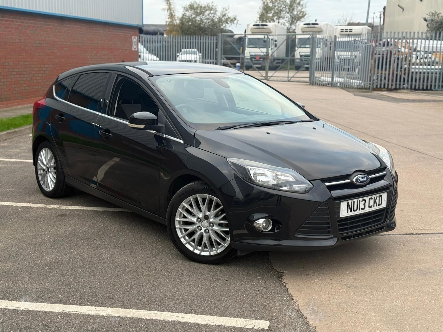 Used Ford Focus 2013 for sale - 76644644: Photo 12