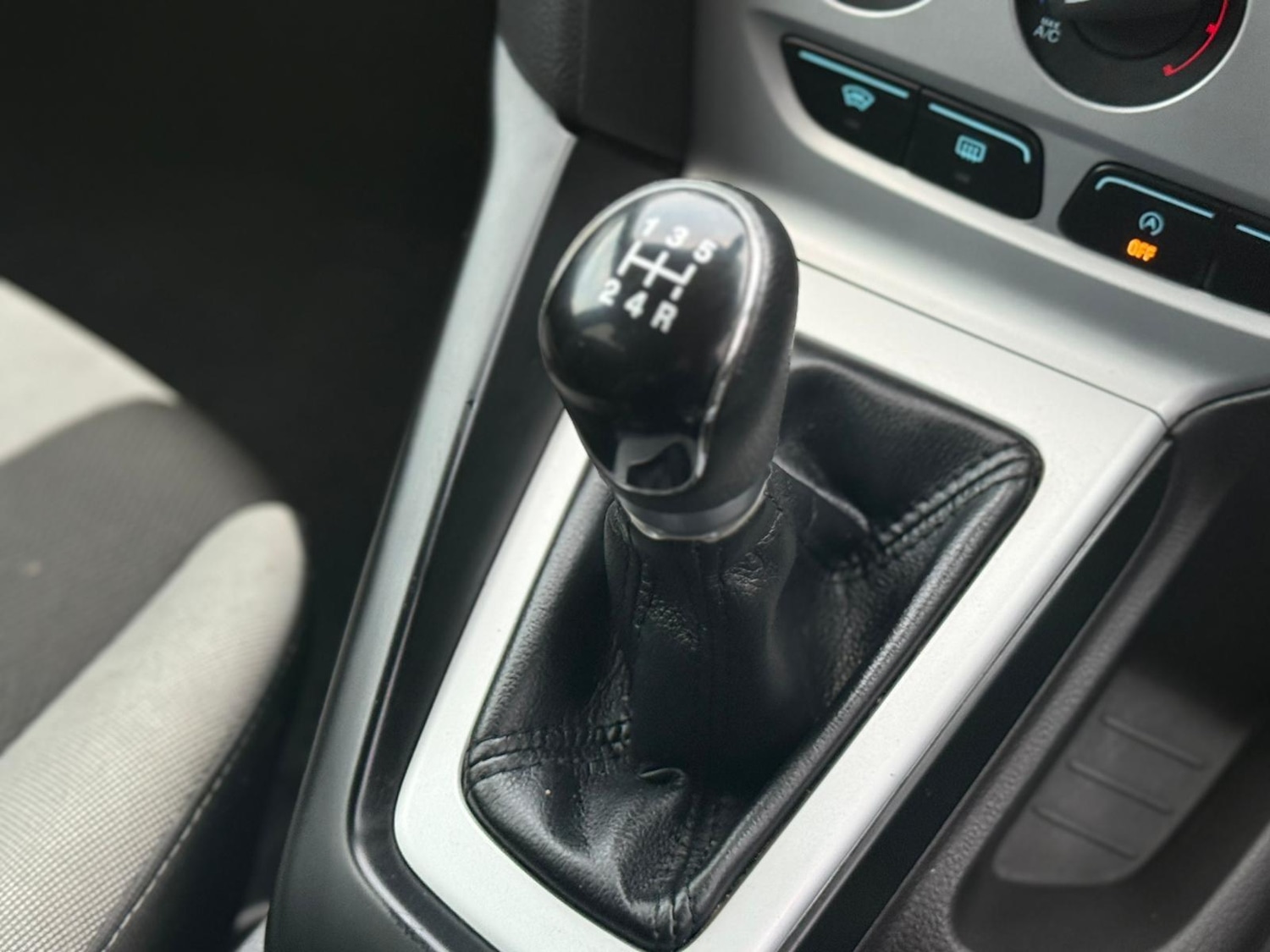 Used Ford Focus 2013 for sale - 76644644: Photo 27