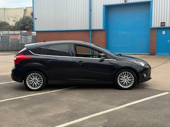 Used Ford Focus 2013 for sale - 76644644: Photo