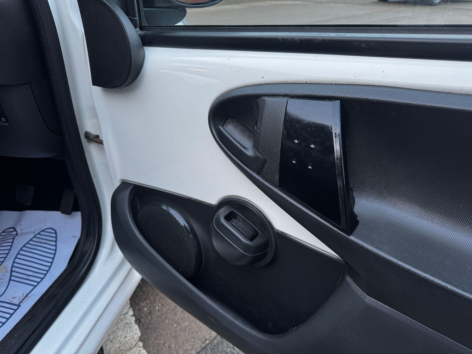 Used Citroen C1 2013 for sale - 77386320: Photo 16