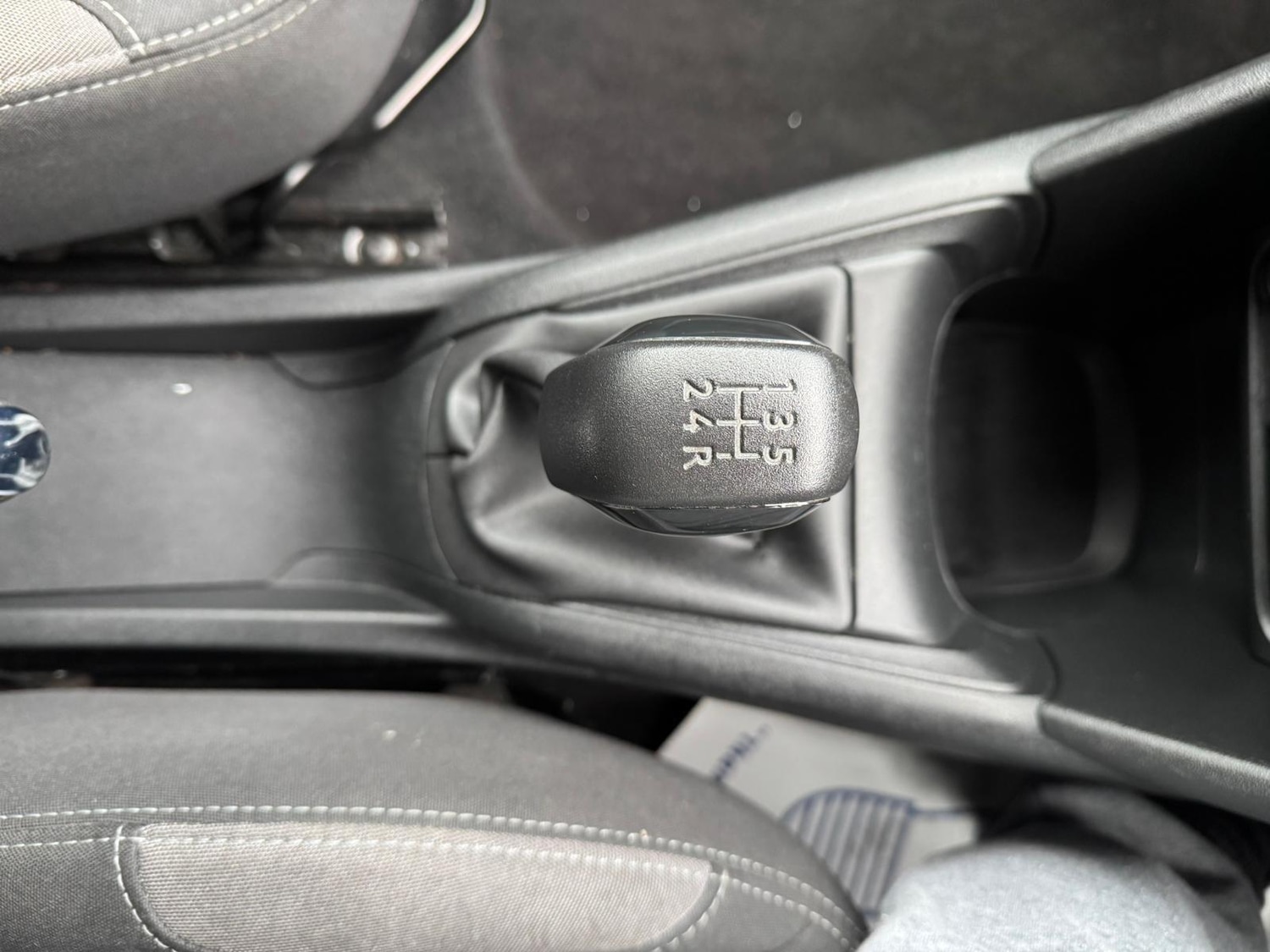 Used Peugeot 208 2014 for sale - 76423592: Photo 19