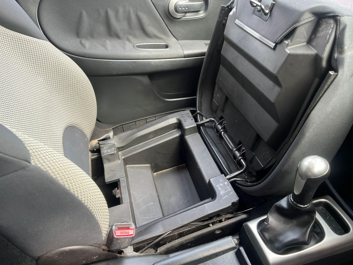 Used Nissan Note 2010 for sale - 78019179: Photo 23