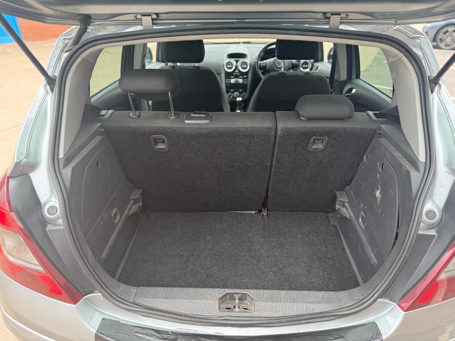 Vehicle 25