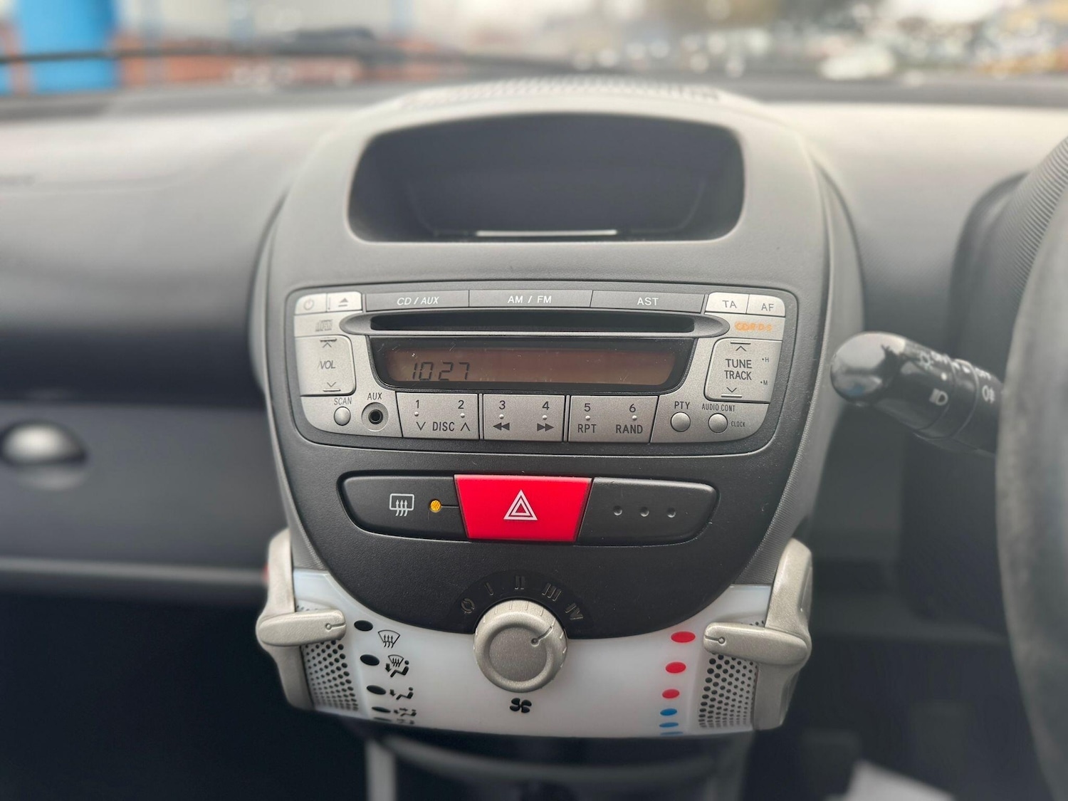 Used Toyota AYGO 2009 for sale - 76550548: Photo 18