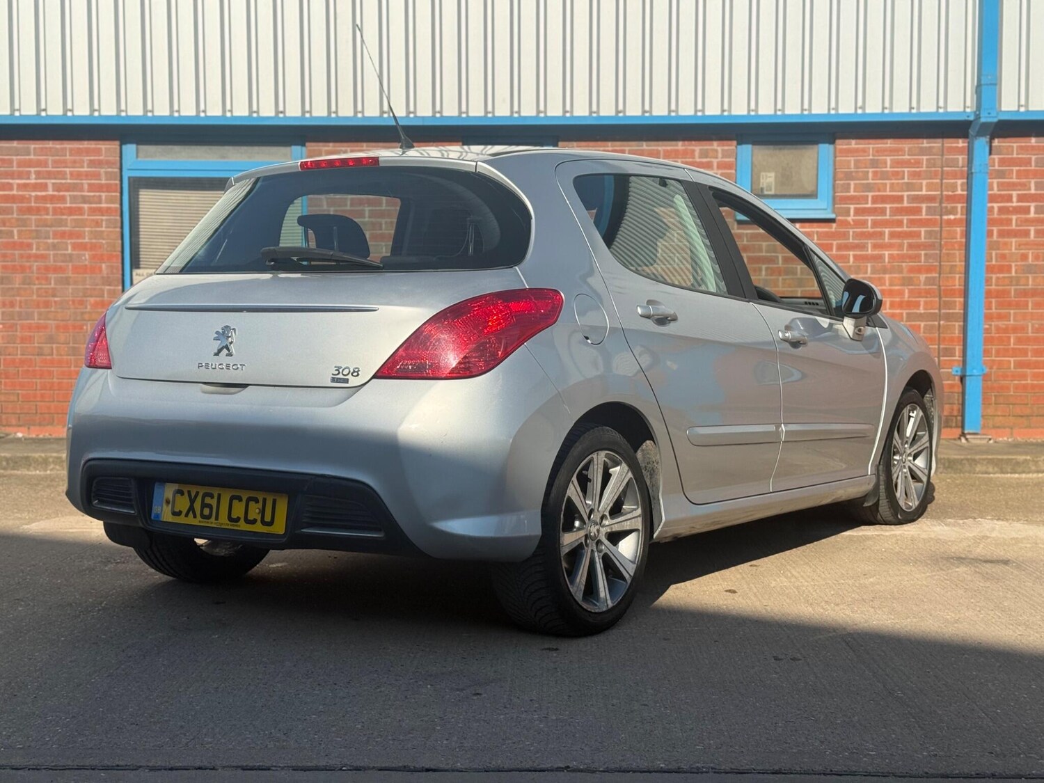 Used Peugeot 308 for sale - 77752831: Photo 14