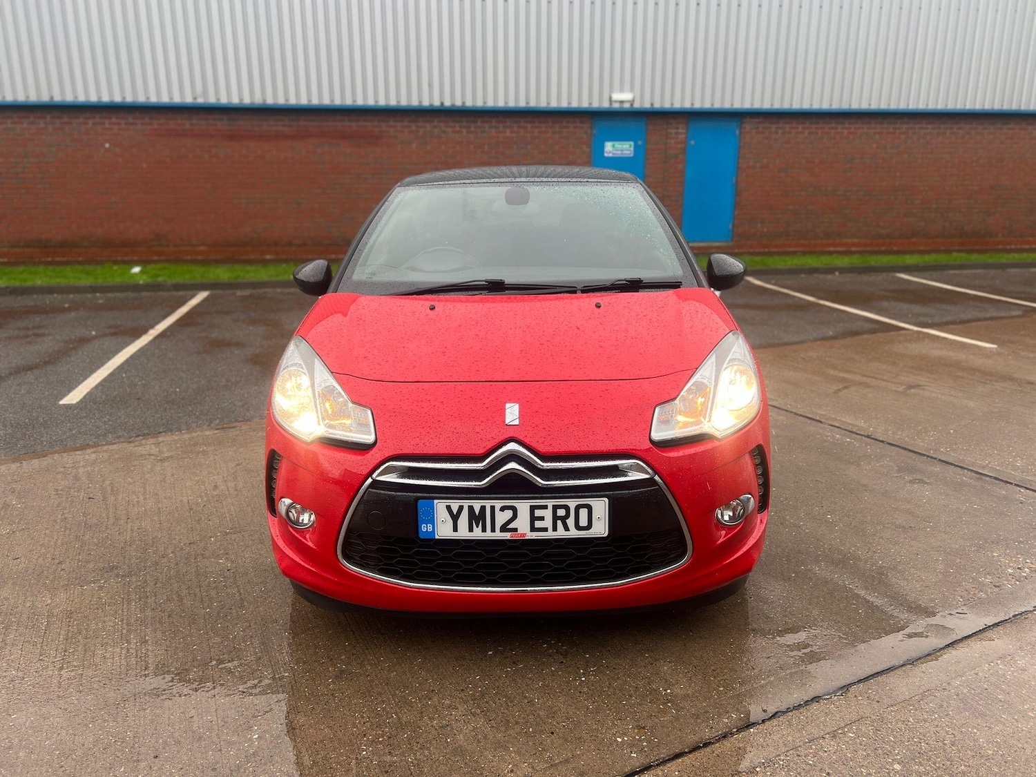 Used Citroen DS3 2012 for sale - 76850332: Photo 1