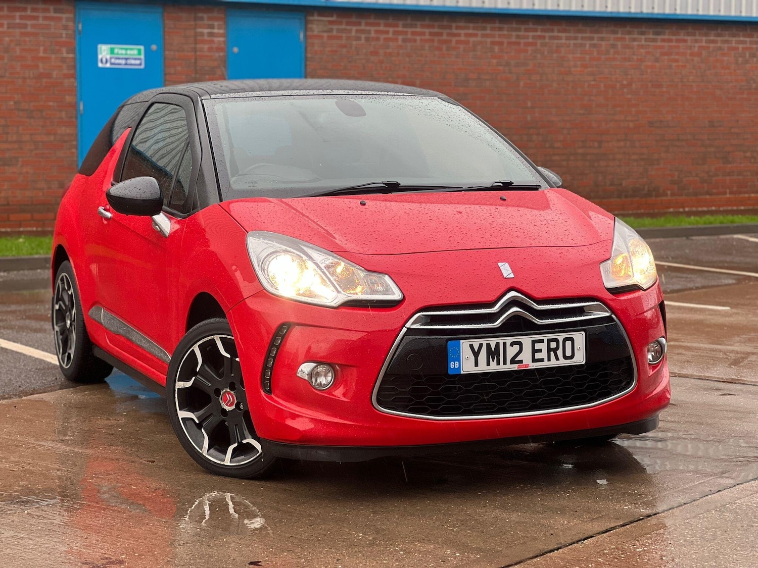 Used Citroen DS3 2012 for sale - 76850332: Photo 10