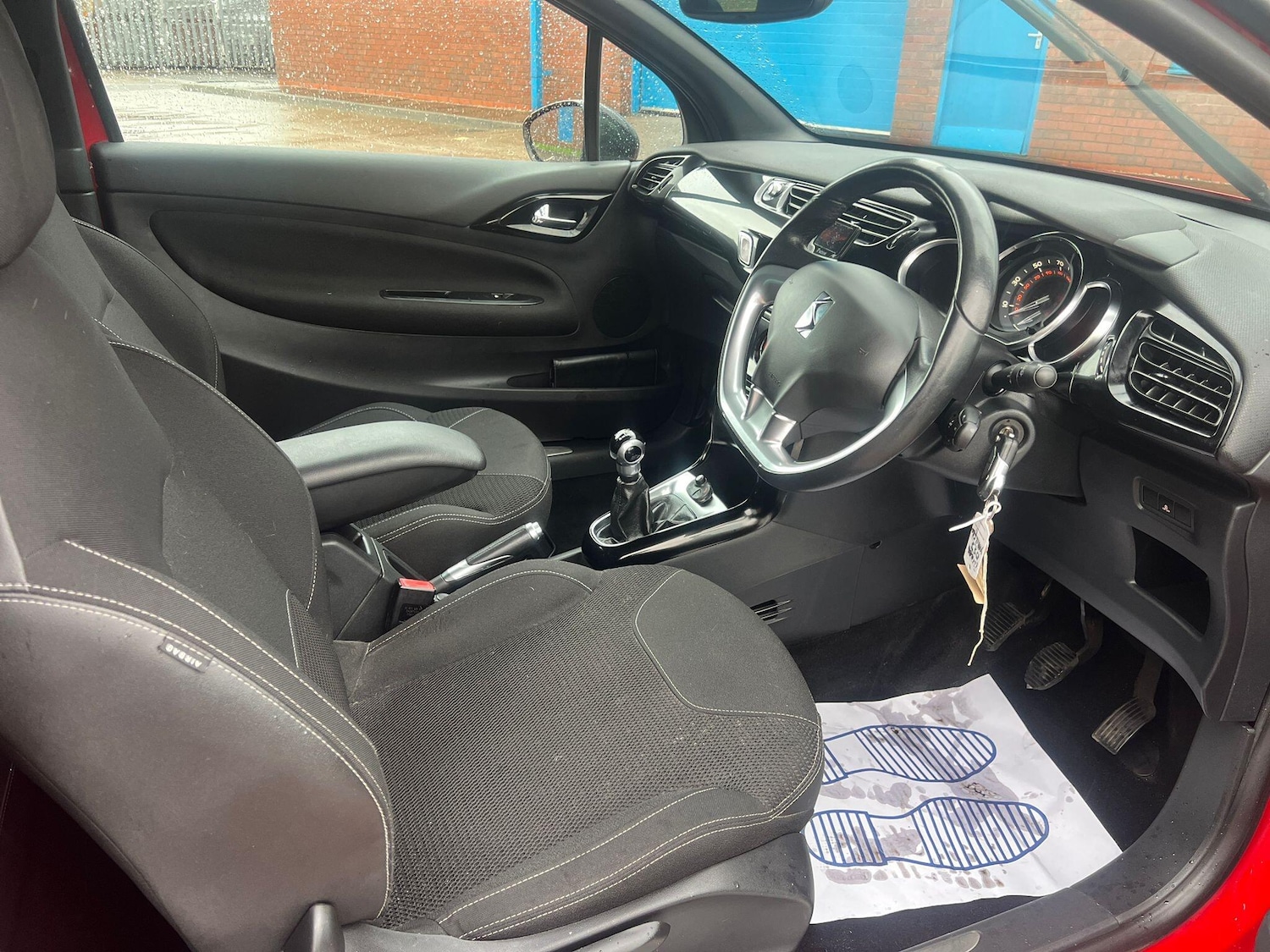 Used Citroen DS3 2012 for sale - 76850332: Photo 13