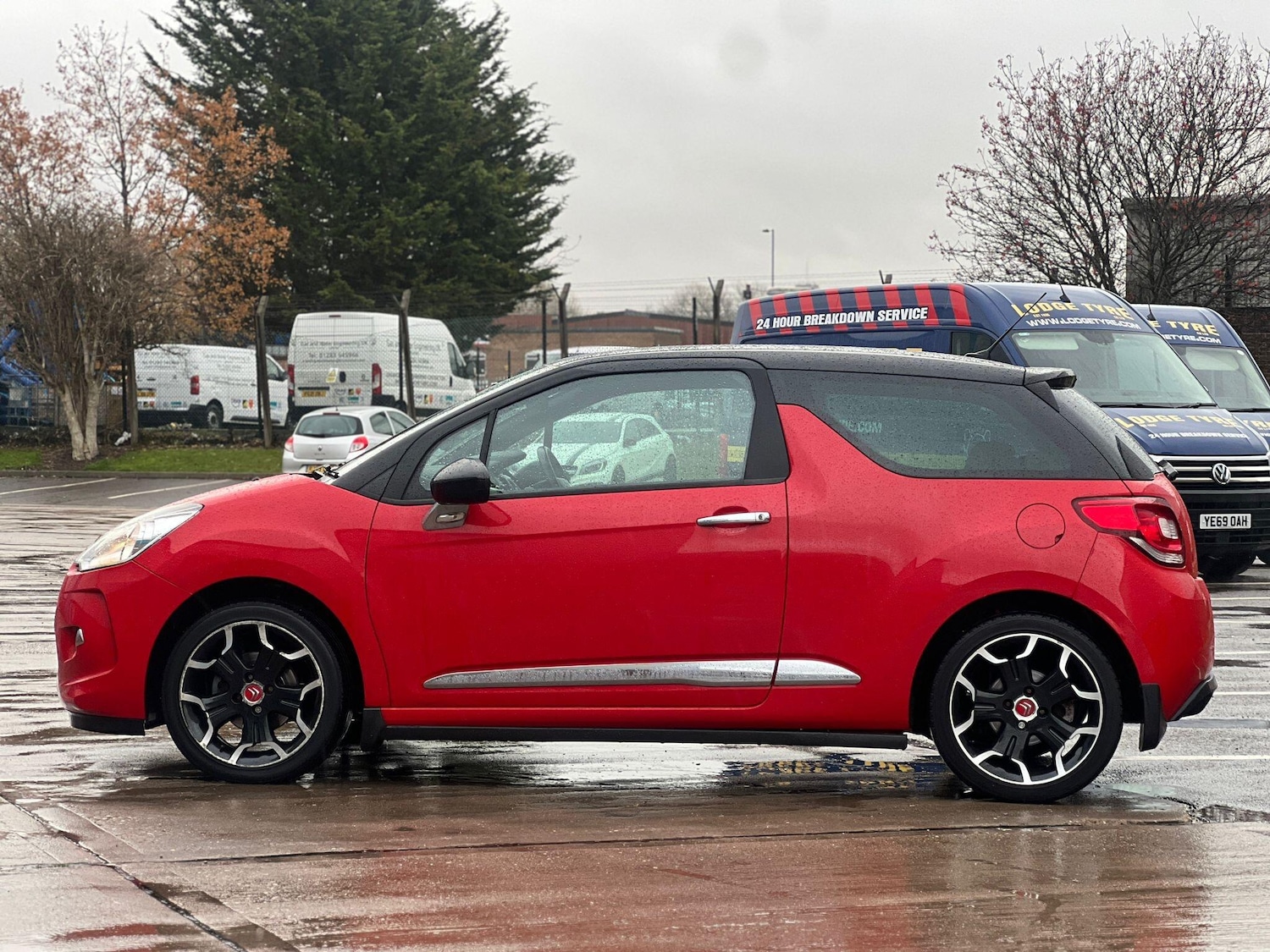 Used Citroen DS3 2012 for sale - 76850332: Photo 4
