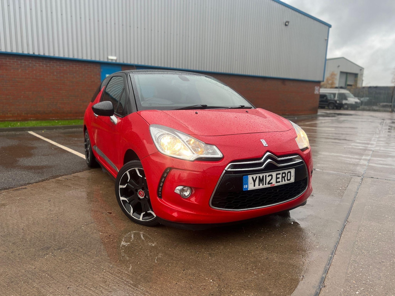 Used Citroen DS3 2012 for sale - 76850332: Photo 6