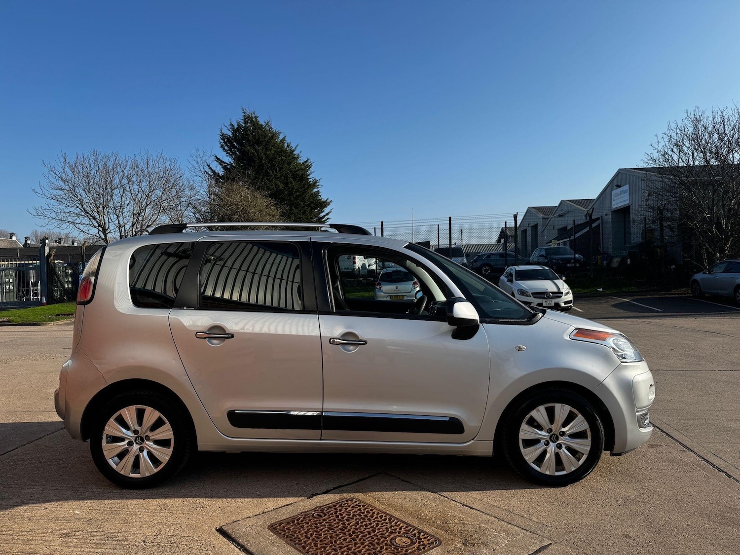 Used Citroen C3 Picasso for sale - 77754136: Photo 13