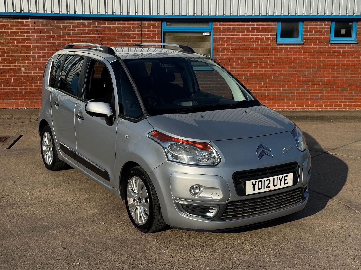 Used Citroen C3 Picasso for sale - 77754136: Photo 6