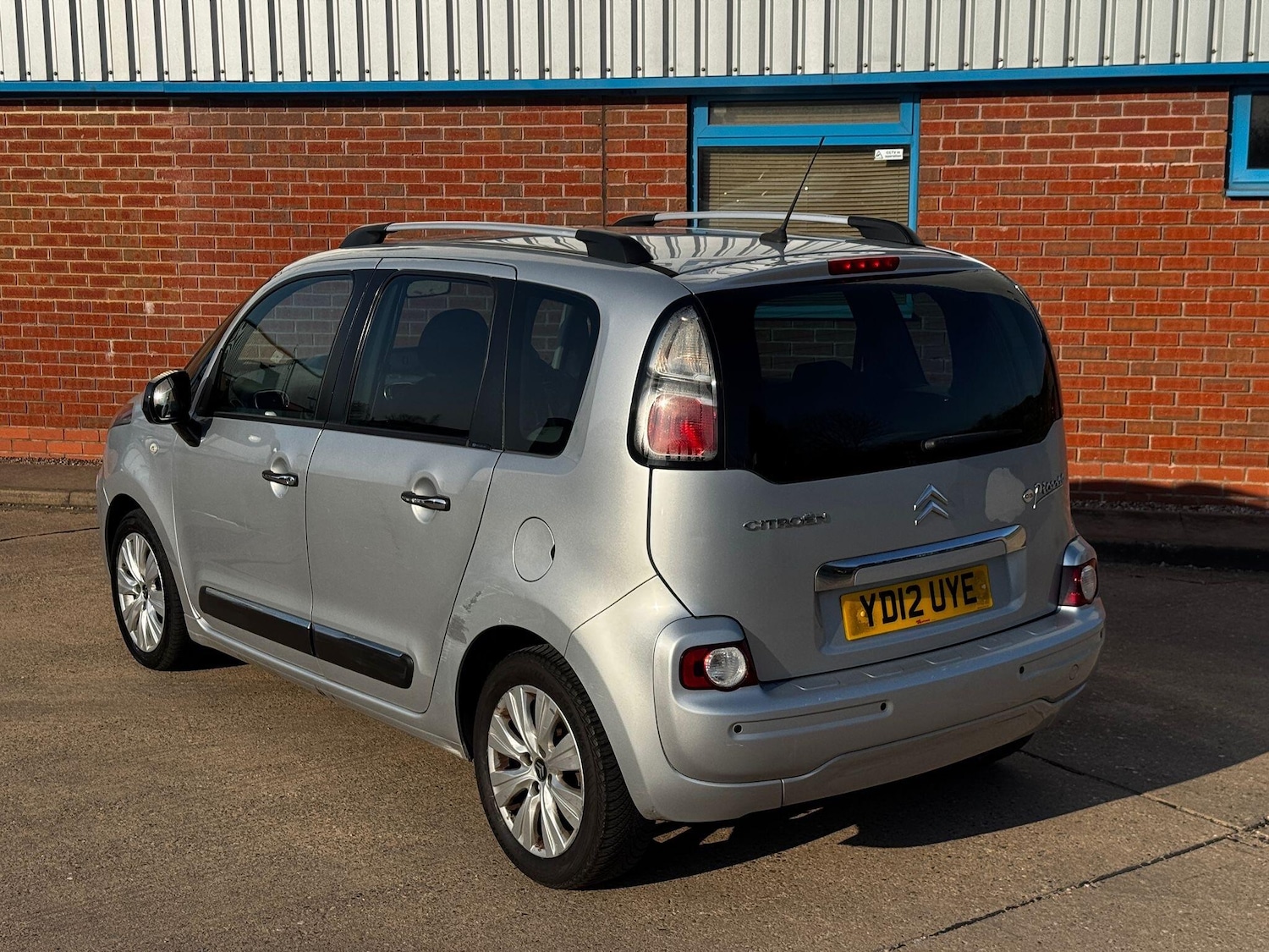 Used Citroen C3 Picasso for sale - 77754136: Photo 9