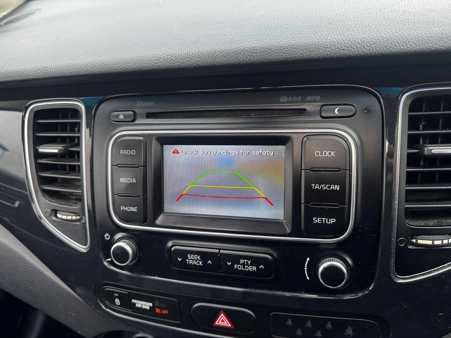 Used Kia Carens 2014 for sale - 77633054: Photo 14