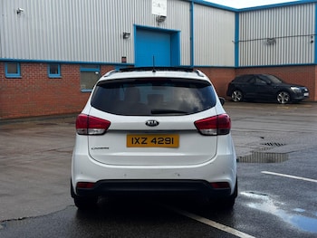 Used Kia Carens 2014 for sale - 77633054: Photo