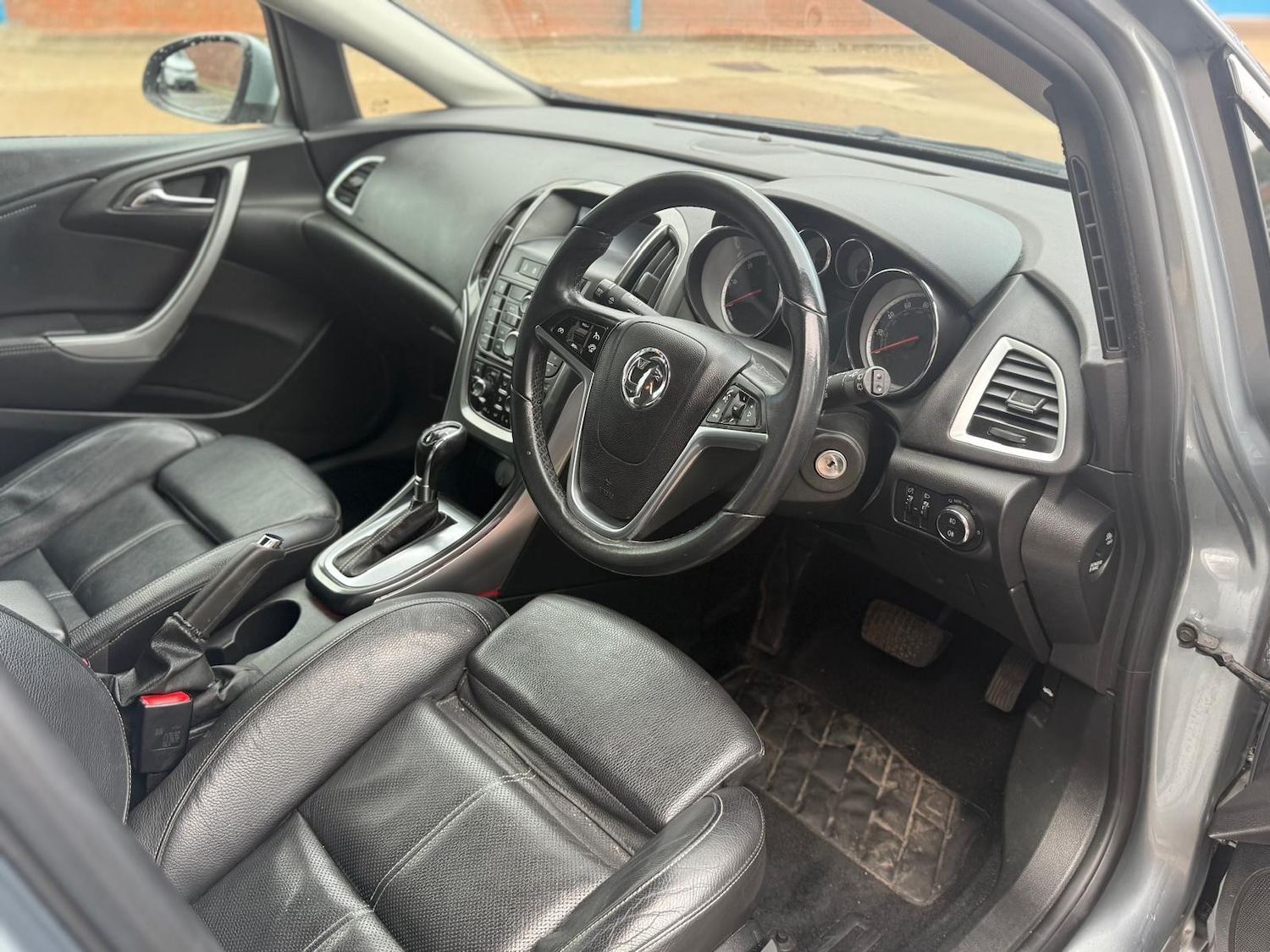 Vehicle 24