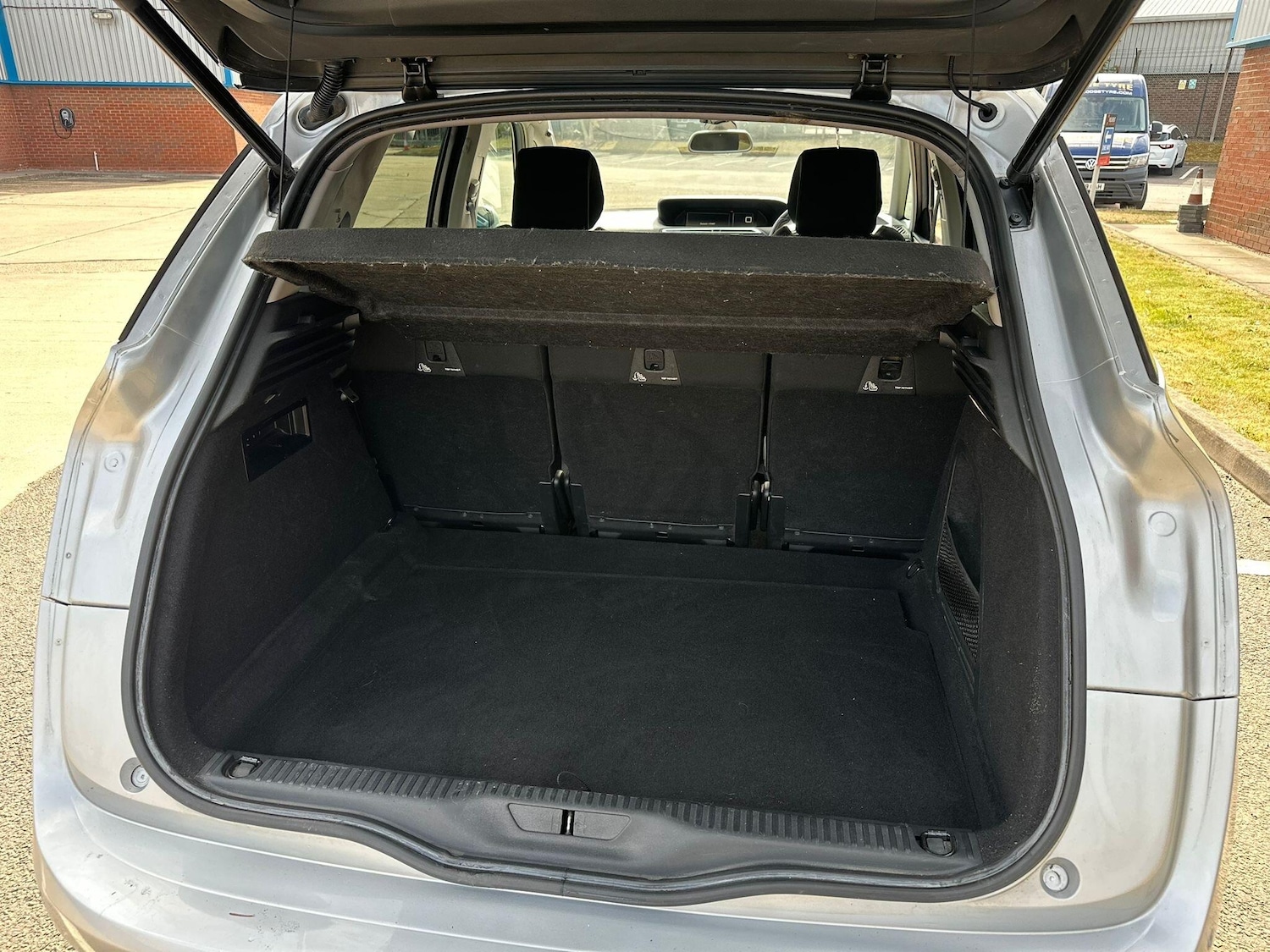 Vehicle 27
