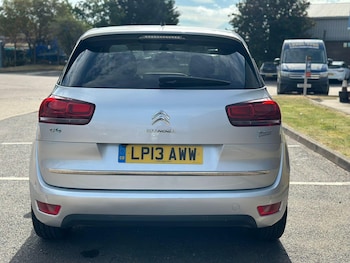 Used Citroen C4 Picasso 2013 for sale - 75720535: Photo