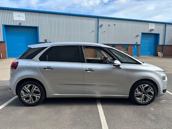 Used Citroen C4 Picasso 2013 for sale - 75720535: Photo