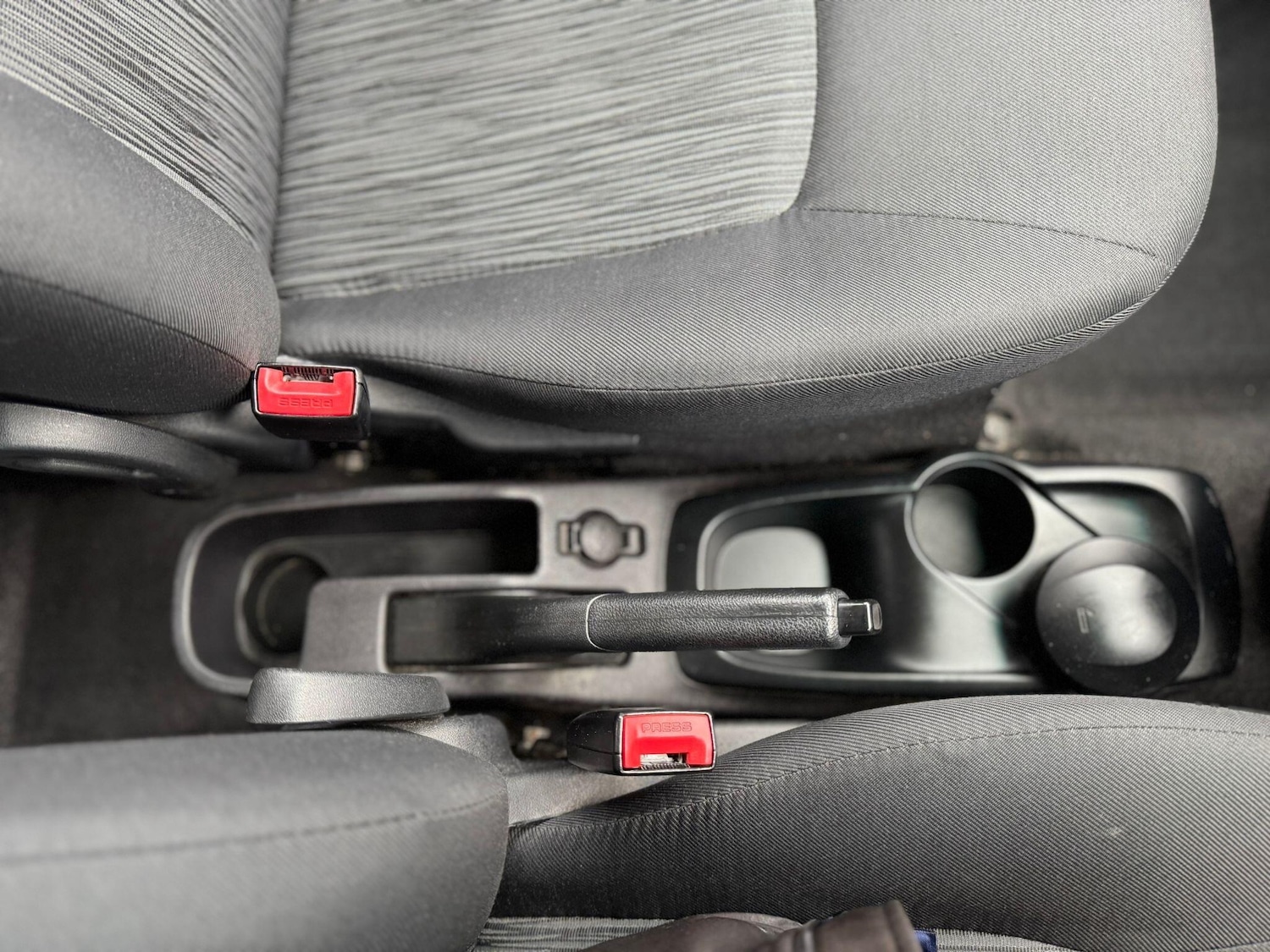 Used Hyundai i10 2012 for sale - 76965190: Photo 19