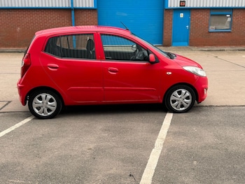 Used Hyundai i10 2012 for sale - 76965190: Photo