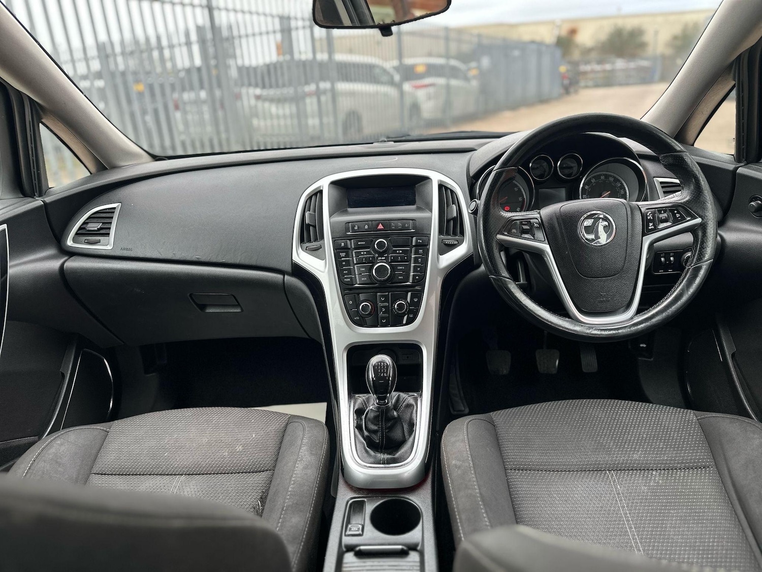 Used Vauxhall Astra 2011 for sale - 76743419: Photo 11