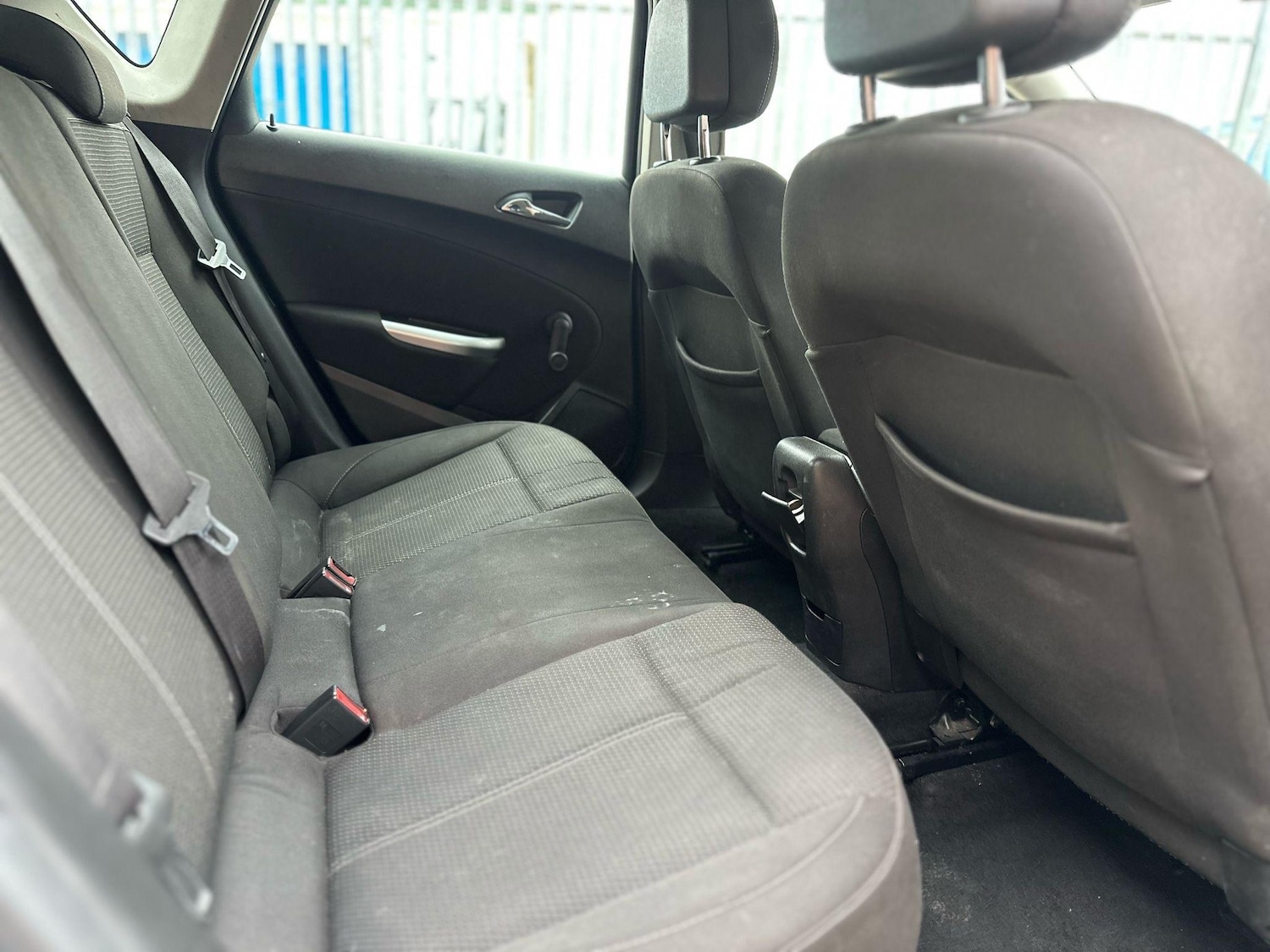 Used Vauxhall Astra 2011 for sale - 76743419: Photo 12