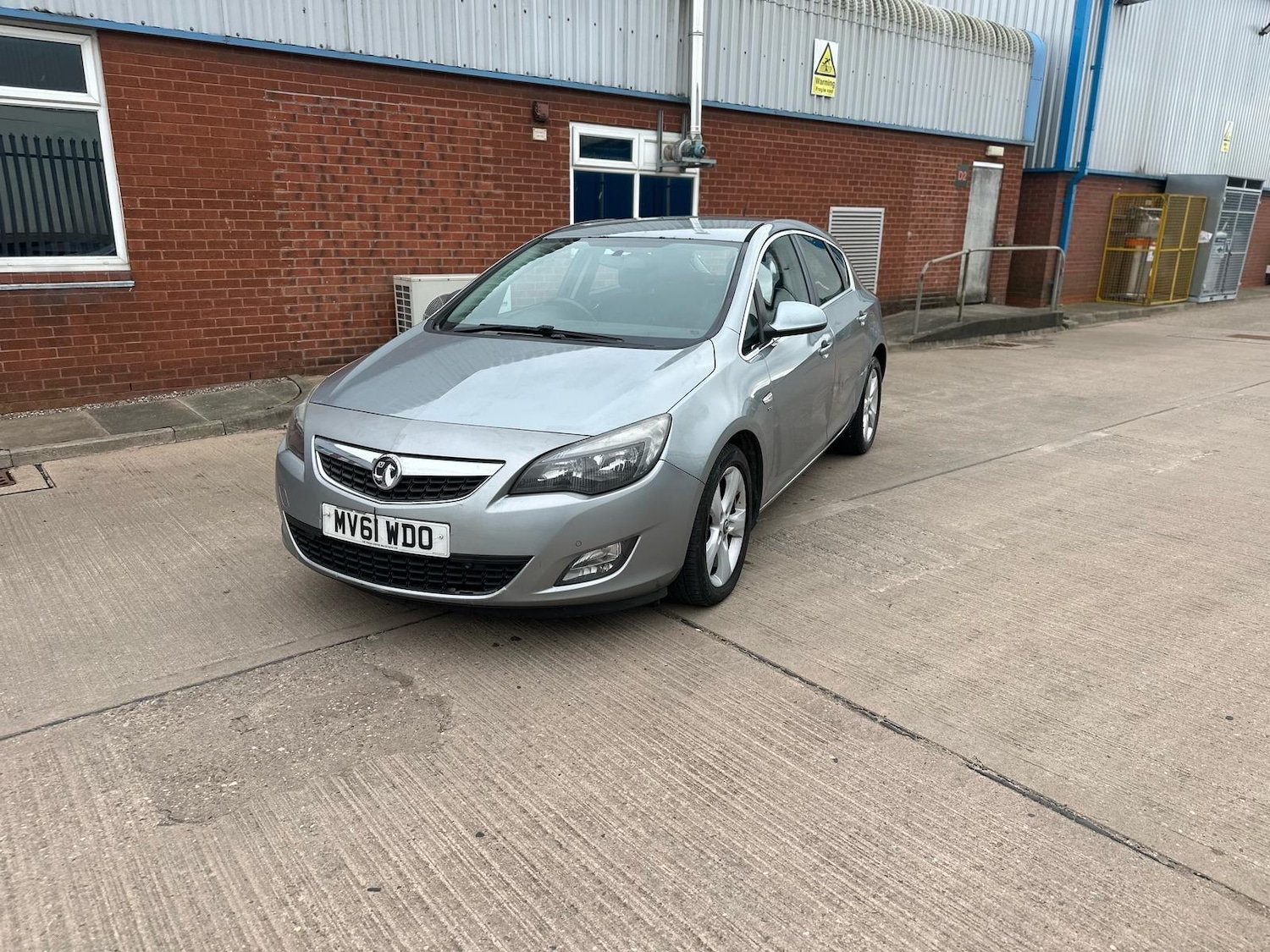 Used Vauxhall Astra 2011 for sale - 76743419: Photo 7