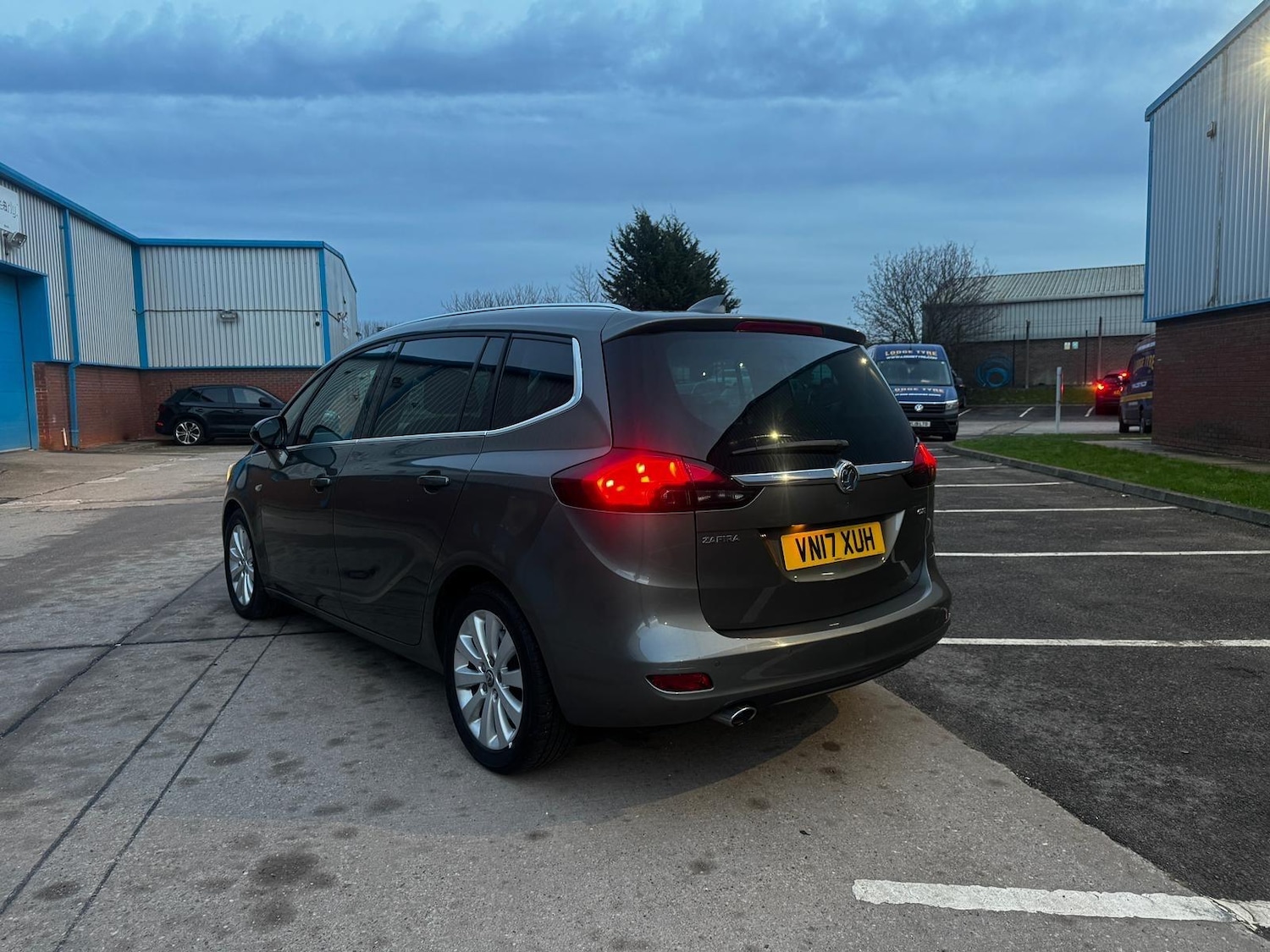 Used Vauxhall Zafira 2017 for sale - 77203010: Photo 9