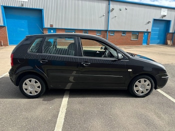 Used Volkswagen Polo 2005 for sale - 75741127: Photo